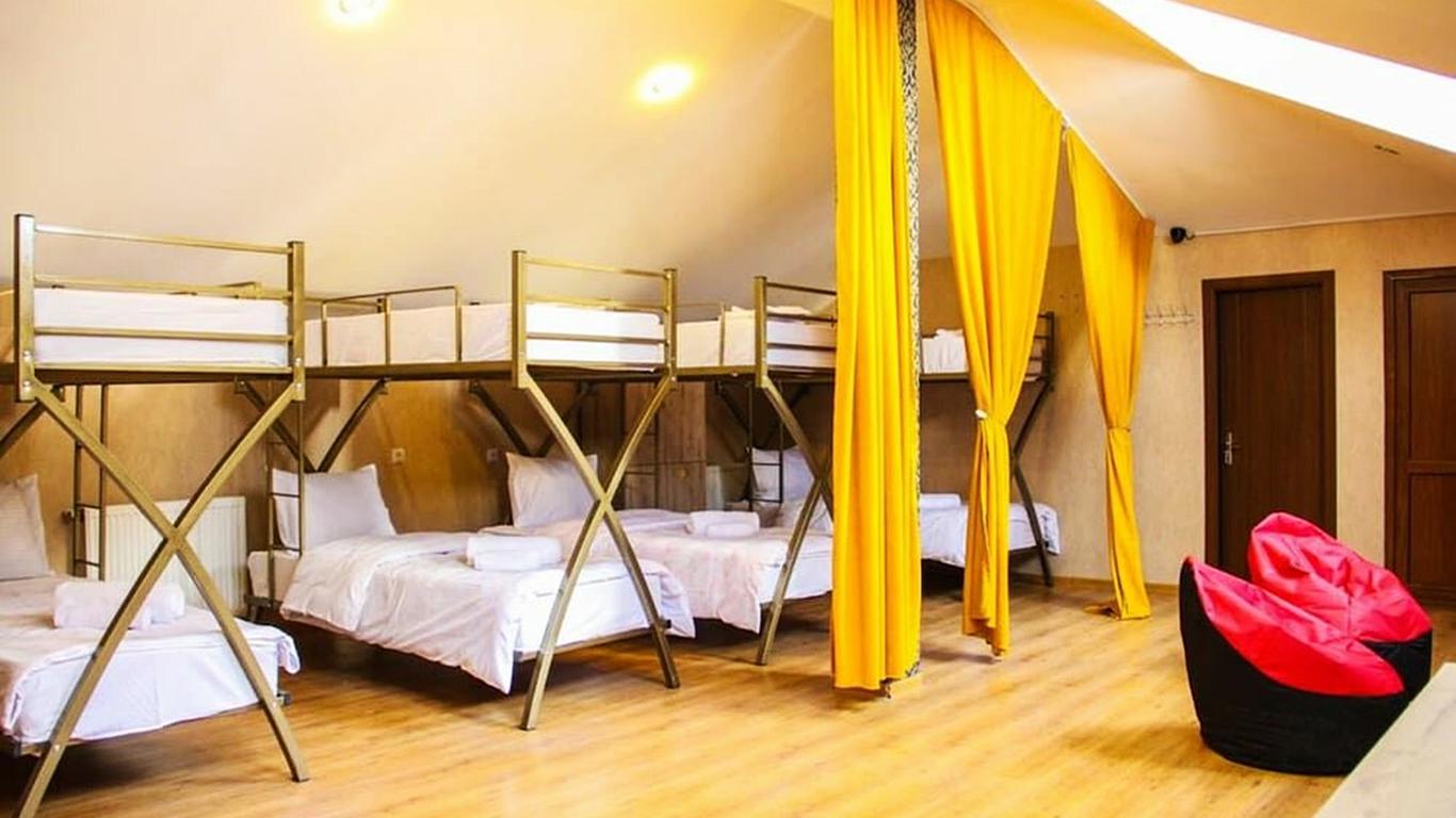Comfortable and inexpensive hostels in Georgia