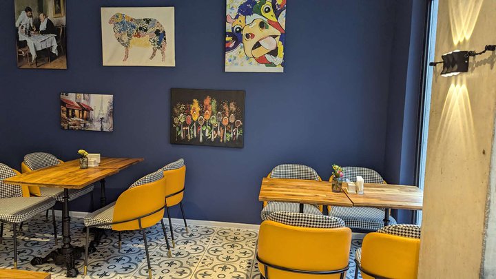 Mulberry Cafe