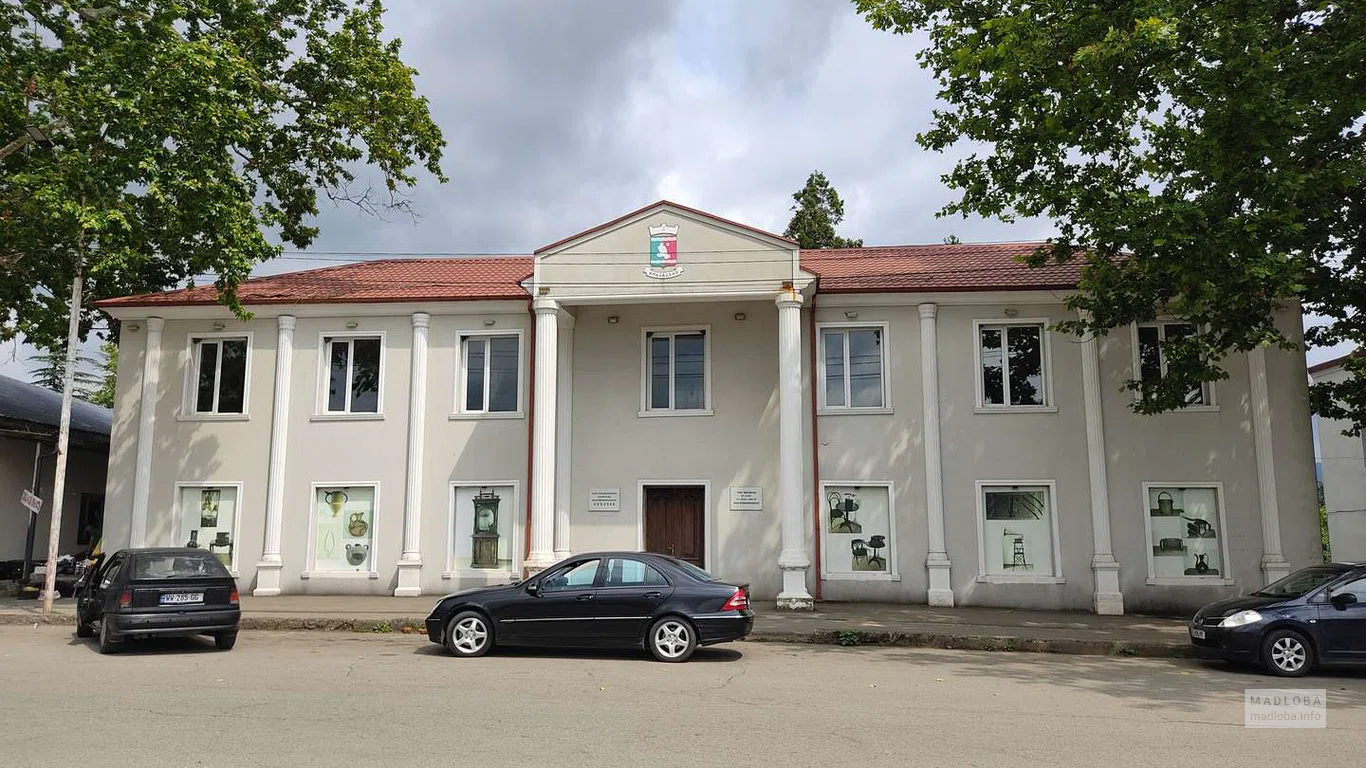 Краеведческий музей им. Нико Бердзенишвили