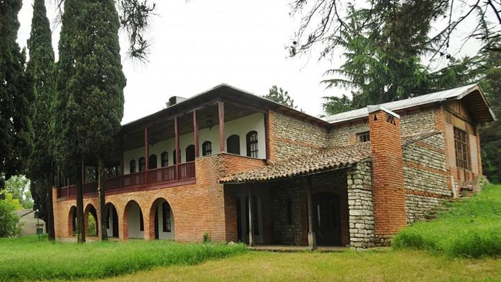 Joseph Noneshvili Museum