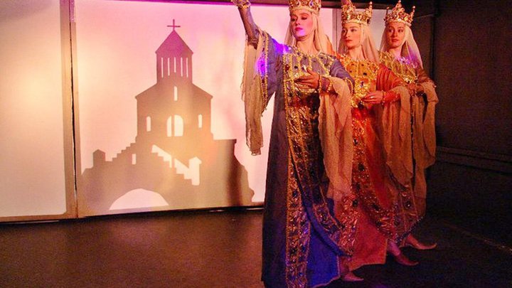 Stylized folklore theater Nabadi