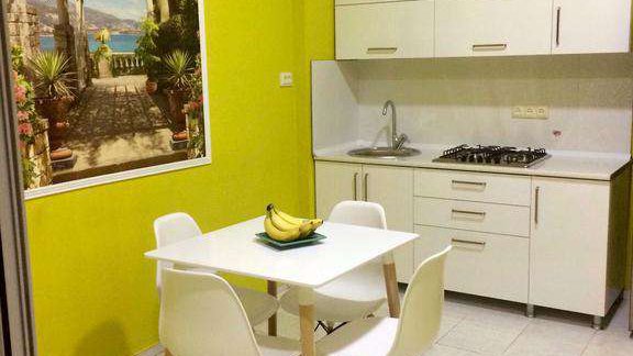 Nana's House