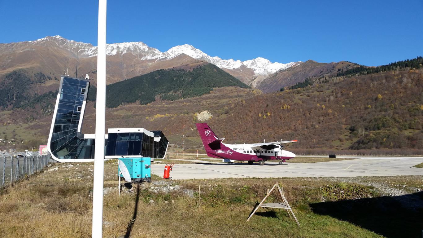 Natakhtari Airport