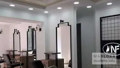 Салон красоты New Face парикмахерские кресла