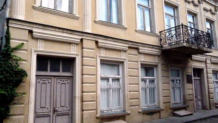 Дом-музей Николоза Бараташвили