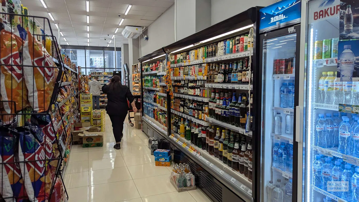 Напитки в магазине Nikora