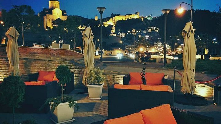 Nine Club & Lounge