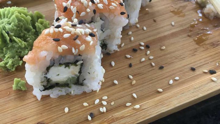 Noodlee Wok (food delivery)