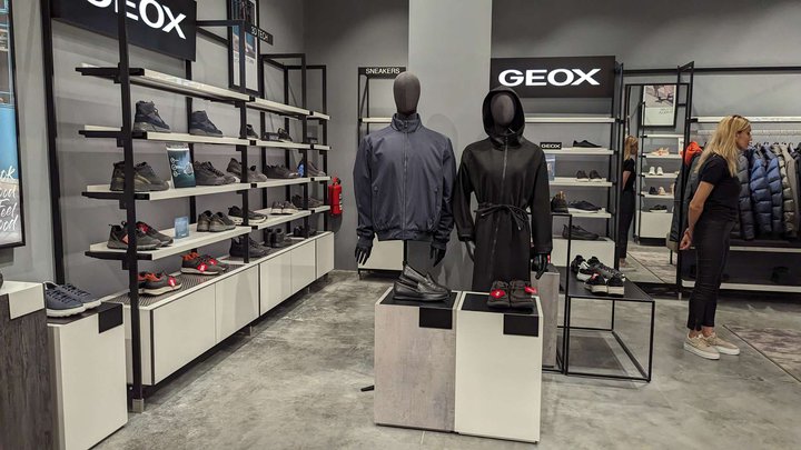 Studio By Shoes Gallery (Grand Mall)