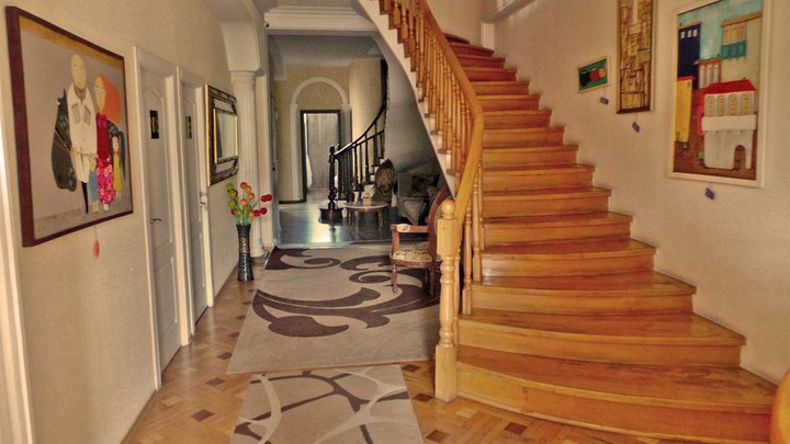 B&B ძველი თბილისი