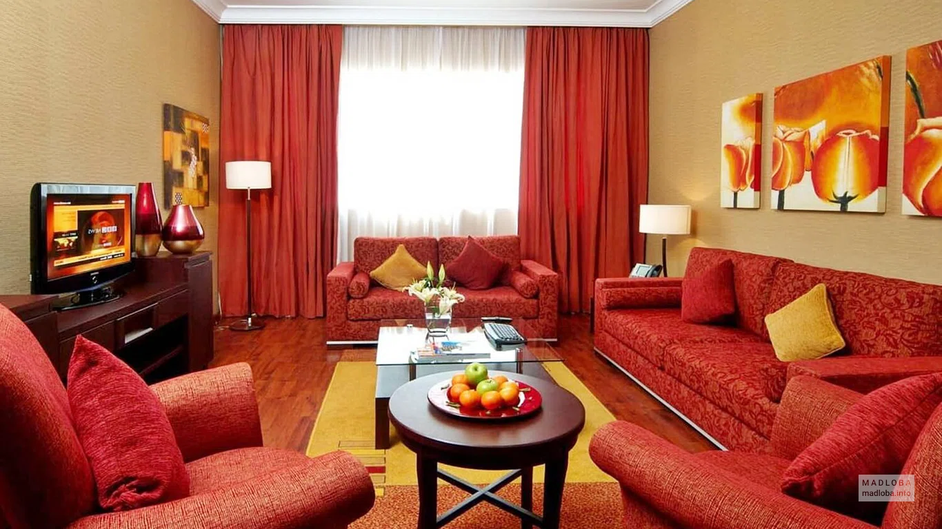 One Room Hotel