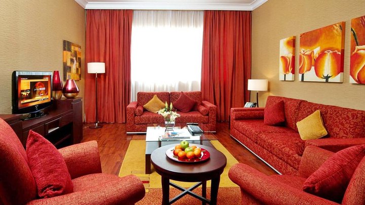 One Room Hotel