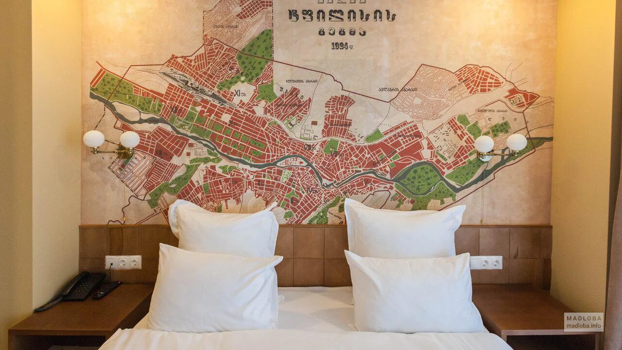 Оформление стен в Amante Narikala Hotel