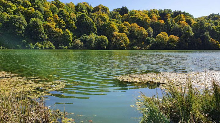 Lake Mravaldzali (Cholevi)