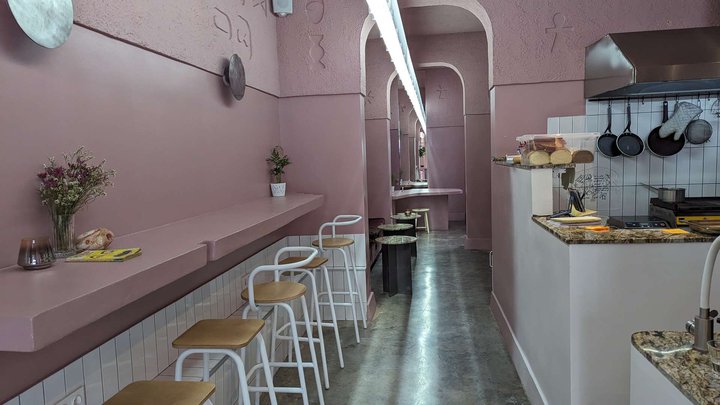 Hedonist Coffee & Breakfast