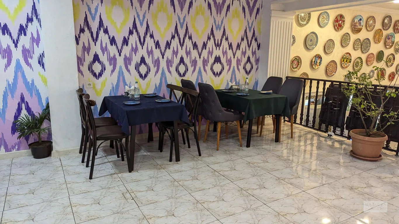 Ресторан узбекской кухни XonXonim в Батуми