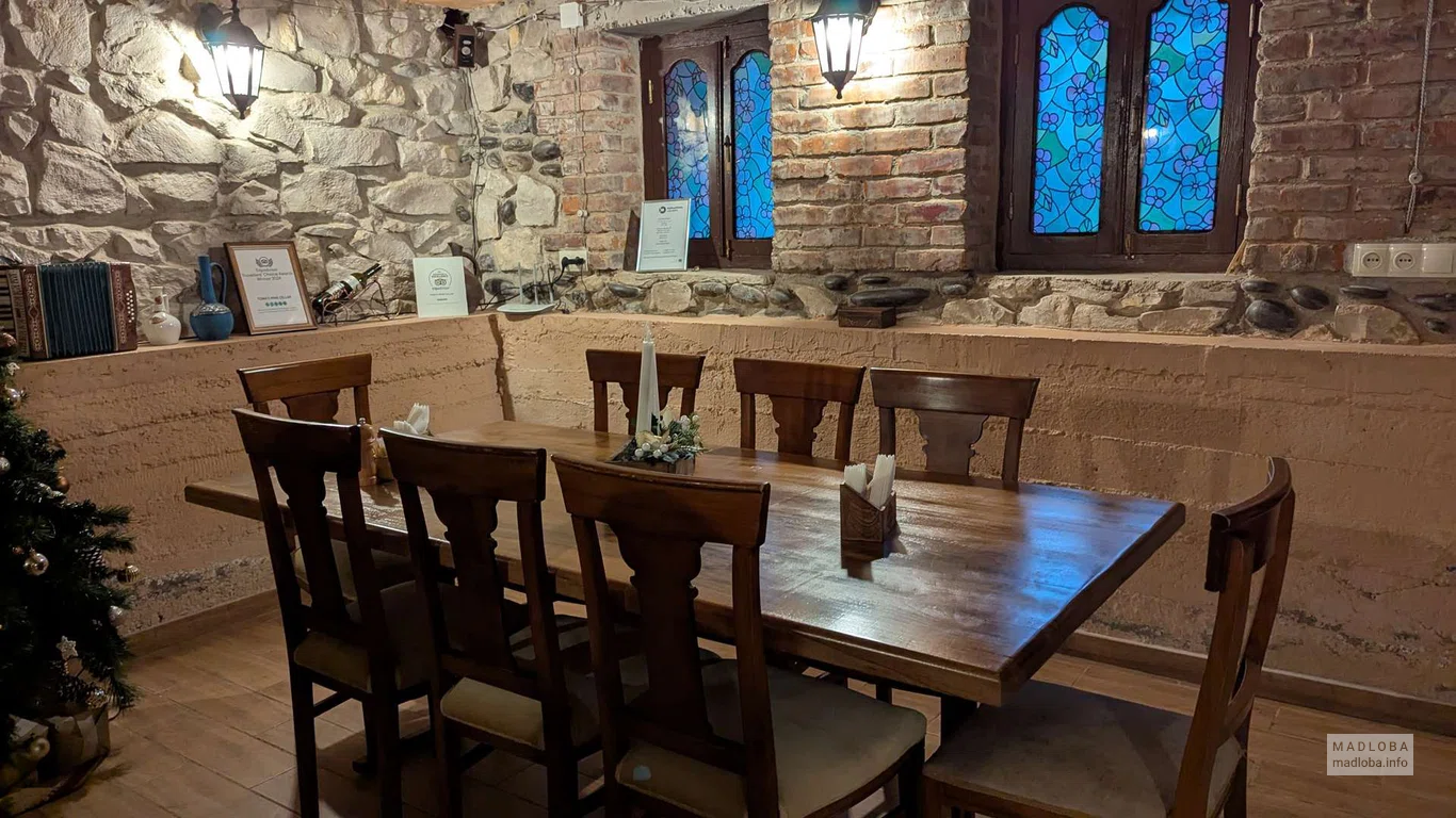 Toma's Wine Cellar