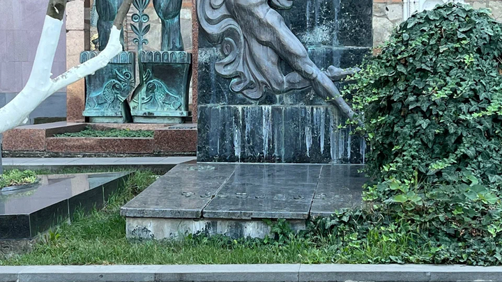 Пантеон Мтацминда
