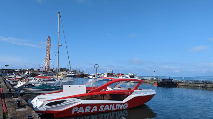 ნავი "Para Sailing"
