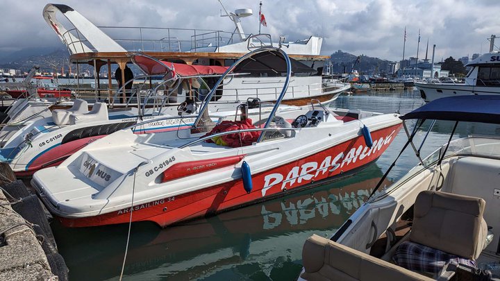 ნავი "Parasailing Okyanus"