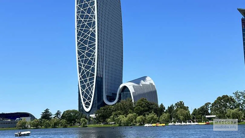 Парк 6 мая