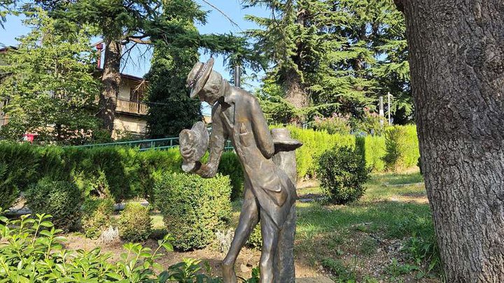 Nadikvari Park in Telavi