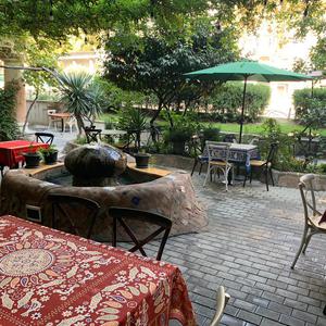 Pasanauri-Restaurant-летняя площадка
