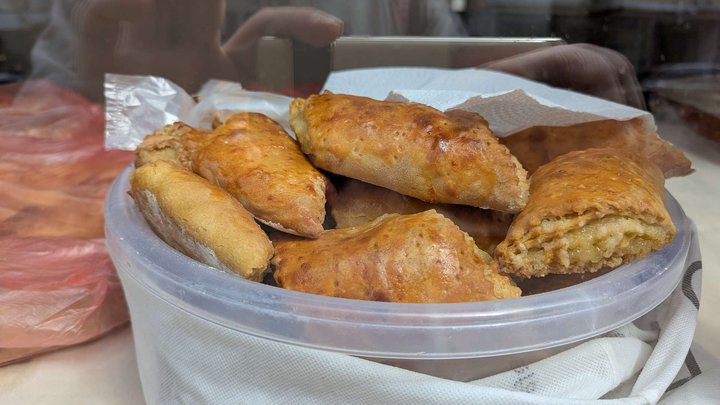 Bakery (Lermontov St., 89)