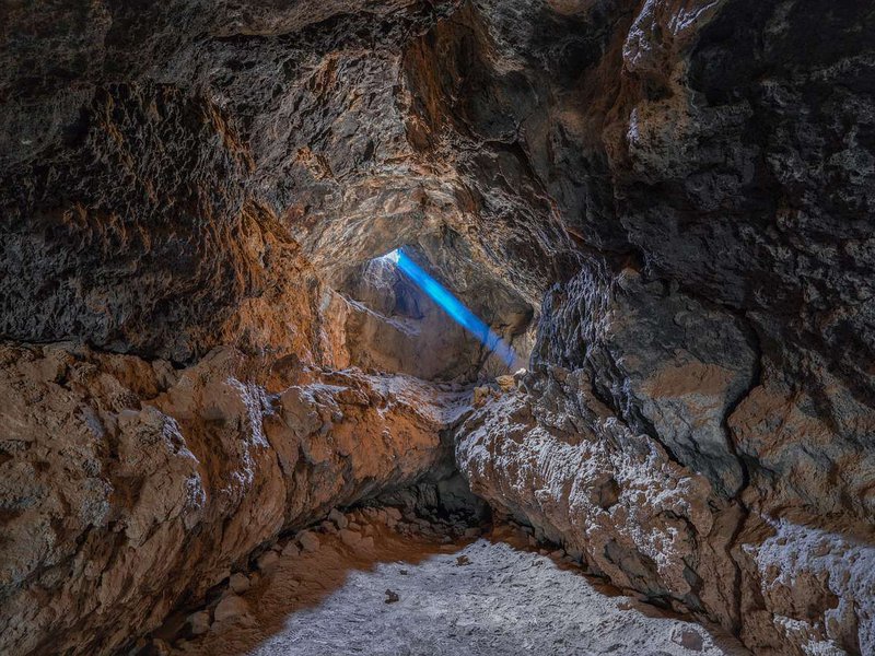 
								Akaki Tsereteli Cave