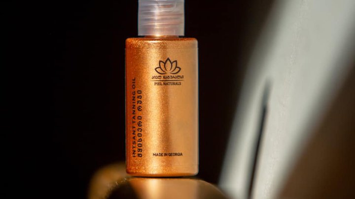 Piel Naturals (Metro City)