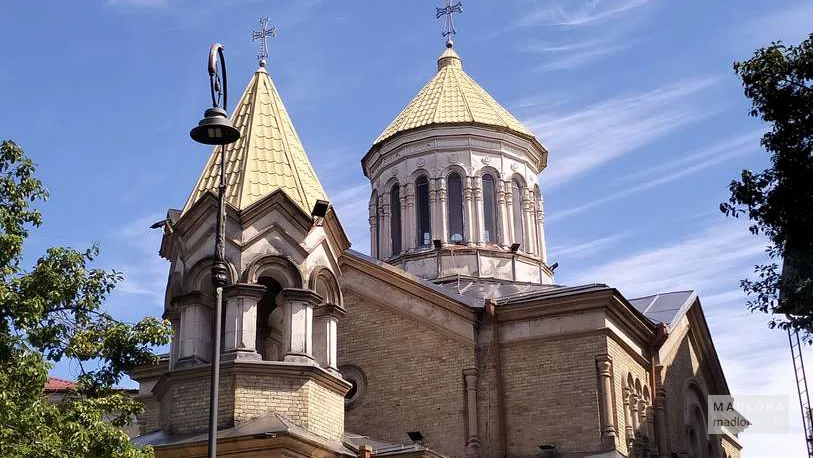 Площадь Пьяцца