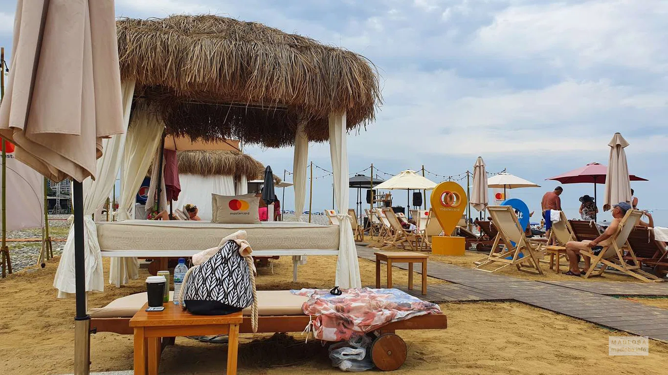 Metropol Beach в Бутуми