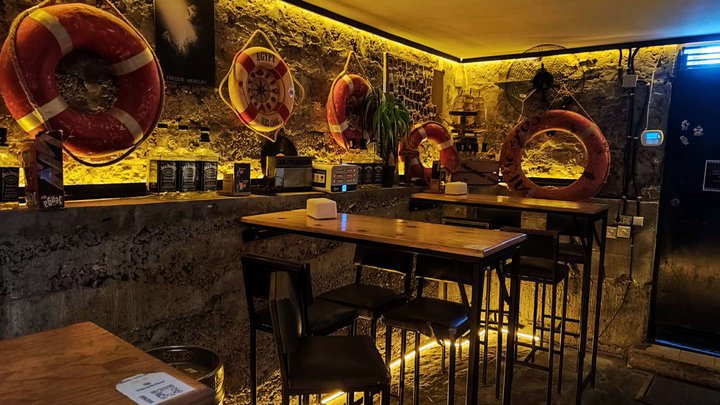 Popeye Craft bar