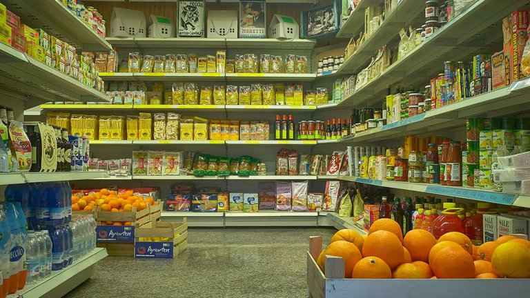Grocery stores in Gardabani