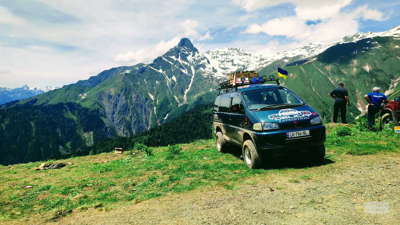 Delica club Kutaisi (Expedition)