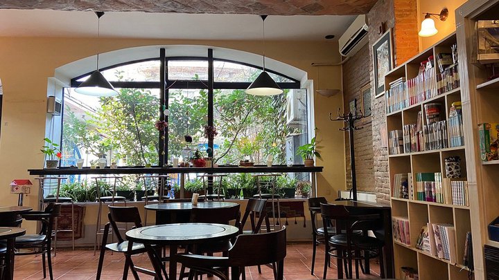 Prospero's Books & Caliban's Coffee