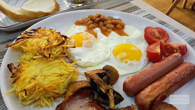 Завтрак в  Provence cafe Batumi