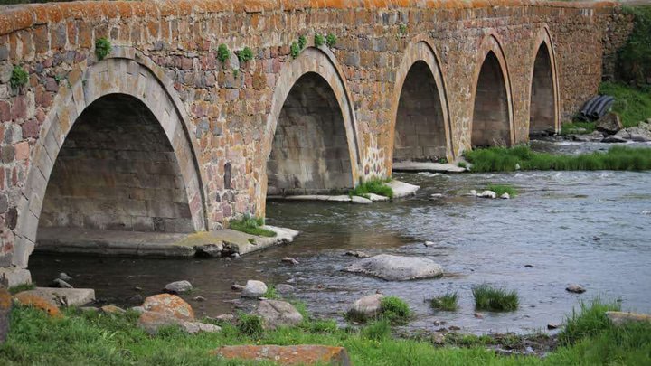 Five-span Tontio Bridge