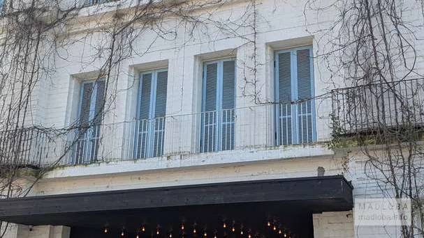 Здание отеля ROOMS Batumi