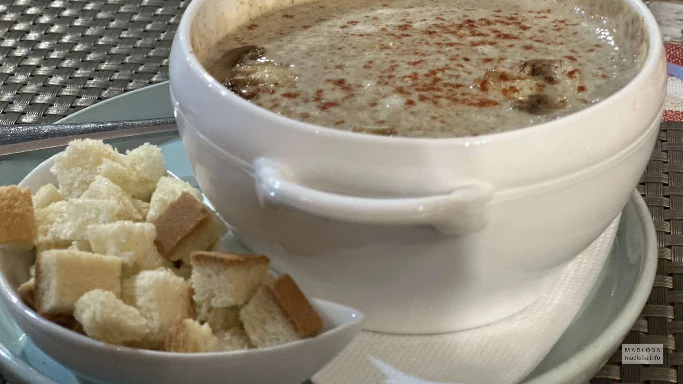 Блюдо грузинской кухни