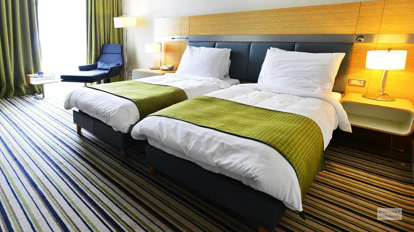 Двухместный номер в отеле Radisson Blu Batumi