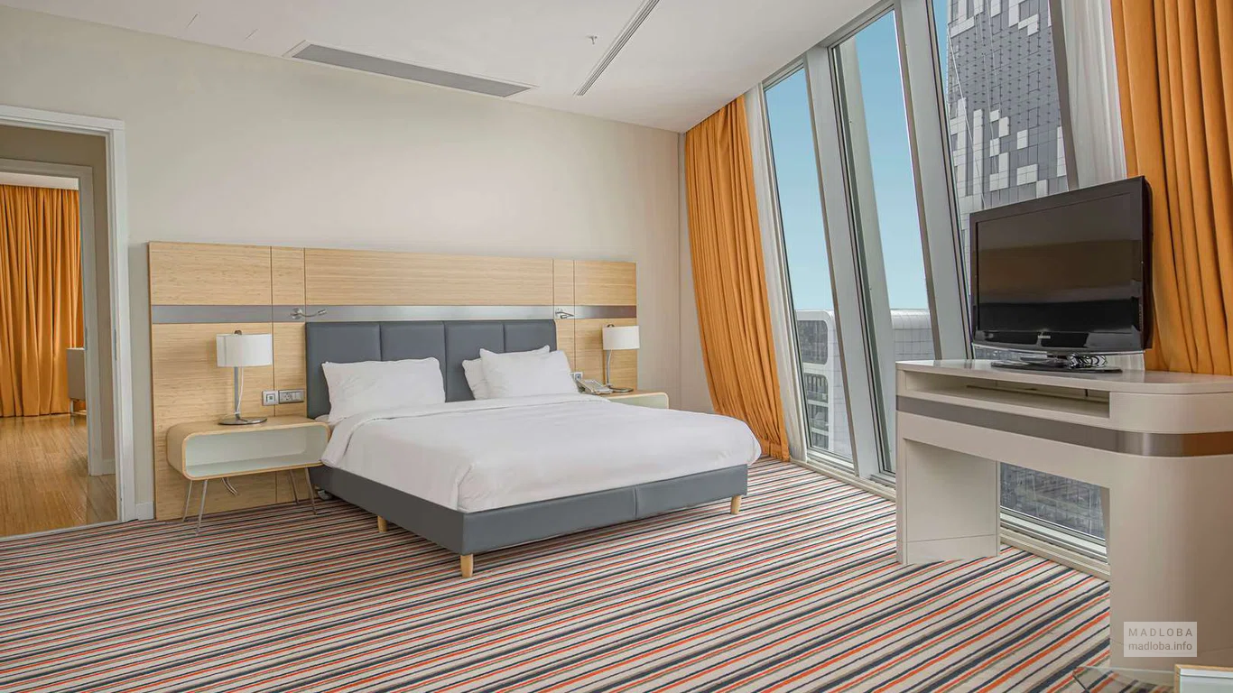 уютный номер в отеле Radisson Blu Batumi