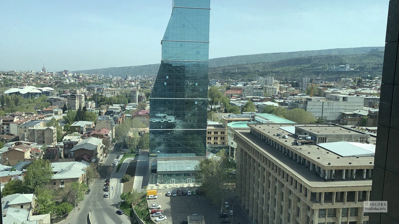 Вид из номера Radisson Blu Iveria Hotel, Tbilisi City Centre