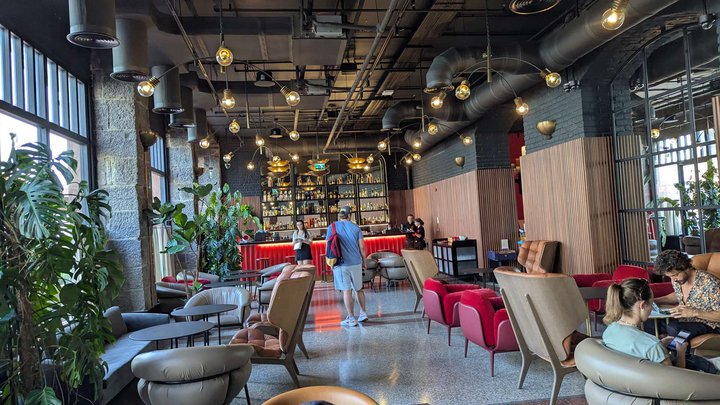 Radisson RED Tbilisi