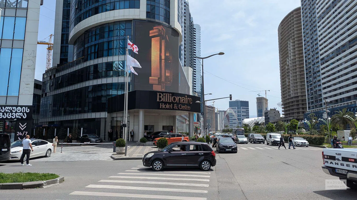 Billionaire Hotel & Casino