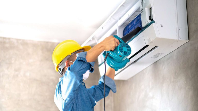 Air conditioner repair in Tbilisi