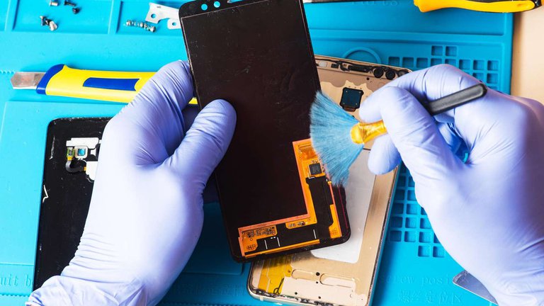 Phone repair in Kutaisi