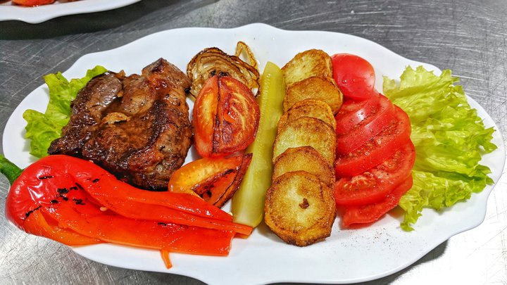 Magaro Restaurant