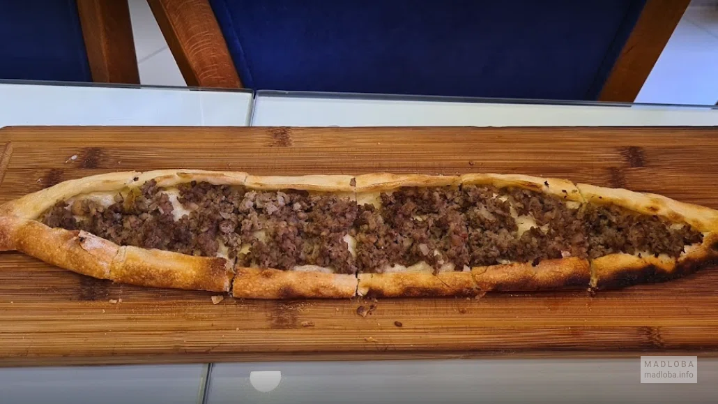Хачапури из меню ресторана Baraka