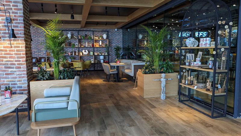 Ресторан с террасой на крыше %22BigChefs%22 в ТЦ %22Grand Mall%22_20231101_093458195.jpg